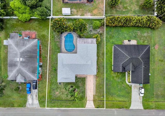 Photo 1 of Single family home for sale at 1918 Se Cheltenham St, Port Saint Lucie, FL 34983 | MLS# B26008196 | Listing updated on 2026-09-23