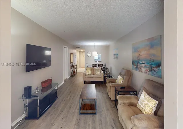 3rd image of 9800 Sunrise Lakes Blvd, Sunrise, FL 33322