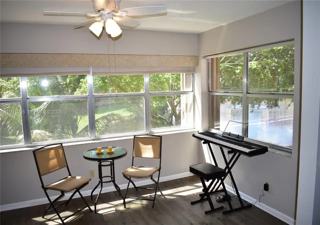 4th image of 9800 Sunrise Lakes Blvd, Sunrise, FL 33322