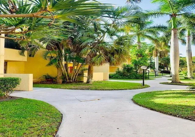 Photo 1 of Townhouse for sale at 793 Se 1st Way #73, Deerfield Beach, FL 33441 | MLS# B26008329 | Listing updated on 2026-09-23