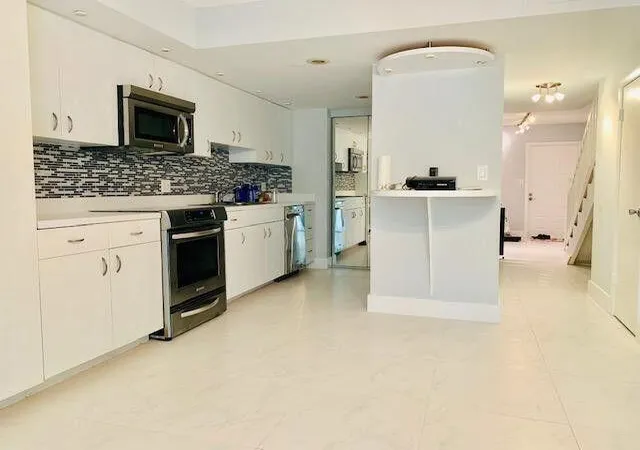Photo 3 of Townhouse for sale at 793 Se 1st Way #73, Deerfield Beach, FL 33441 | MLS# B26008329 | Listing updated on 2026-09-23
