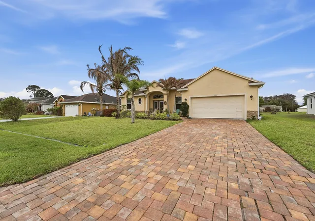 2nd image of 6988 Nw Hartney Wy, Port St Lucie, FL 34983 | MLS# B26008348