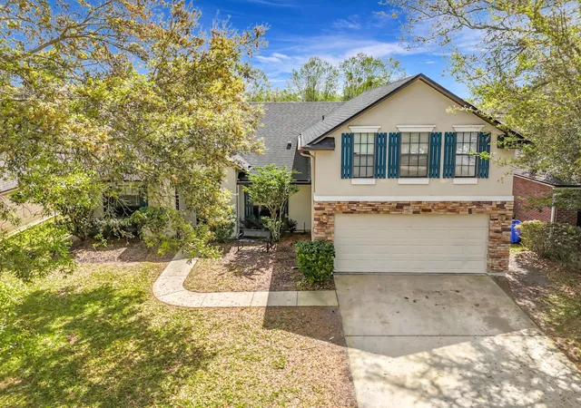 Homes for sale in Orange Park, FL | 3371 Classic Oak Ct, Orange Park, FL 32065 | MLS# B26008439