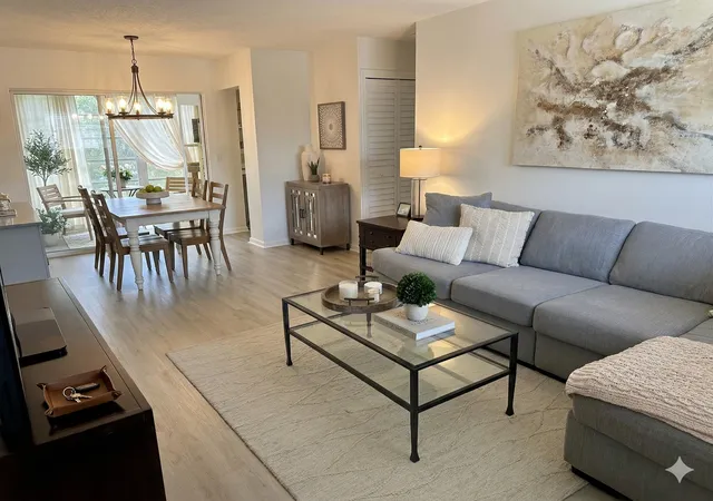 Listing Photo 5 - Condo for sale in building located at 3930 Crystal Lake Dr, Pompano Beach, FL 33064 - Unit #206