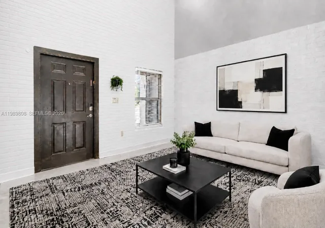 3rd image of 102 Riverwalk Cir, Sunrise, FL 33326 | MLS# A11989808