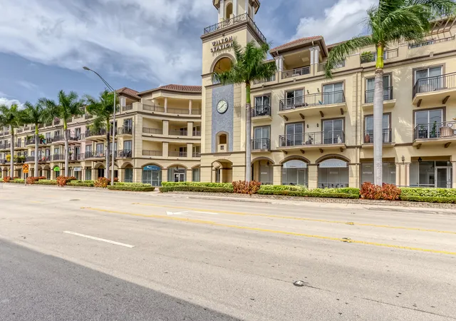 Photo 1 of Sale Pending at 2631 Ne 14th Avenue #406, Wilton Manors, FL 33334 | MLS# B26008887 | Listing updated on 2026-09-11