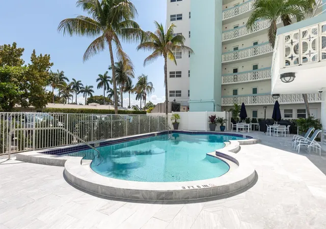 Homes for sale in Fort Lauderdale, FL | 3250 Ne 28th Street, Fort Lauderdale, FL 33308 | Houzeo