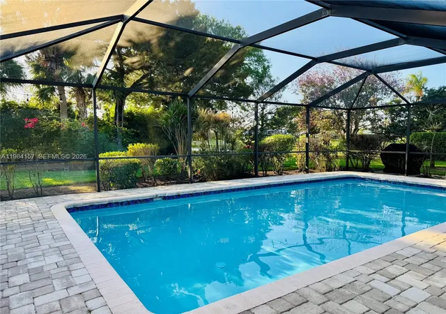 4th image of 3482 Se Court Dr, Stuart, FL 34997 | MLS# A11984157