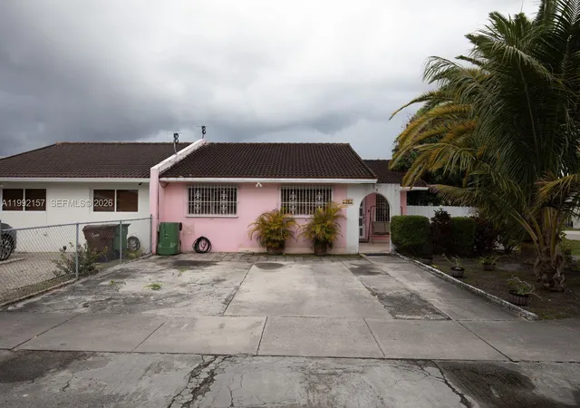 Homes for sale in Hialeah, FL | 1261 W 43rd Pl, Hialeah, FL 33012 | MLS# A11992157