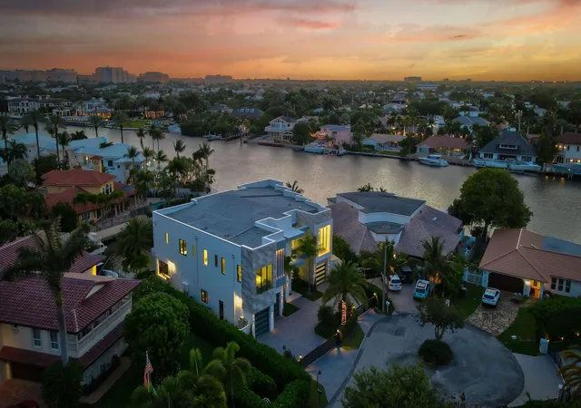 Photo 3 of Mansion for sale at 749 Bamboo Dr, Boca Raton, FL 33432 | MLS# B26008903 | Listing updated on 2026-10-04