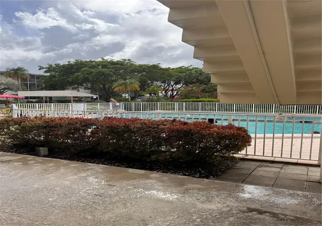 2nd image of 17090 Ne 14Th Ave, Miami, FL 33162