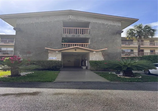 Homes for sale in Miami, FL | 17090 Ne 14th Ave #107, Miami, FL 33162 | MLS# A11992318