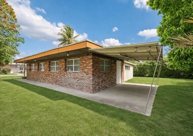 Homes for sale in Hialeah, FL | 272 W 46th St, Hialeah, FL 33012 | MLS# A11991639