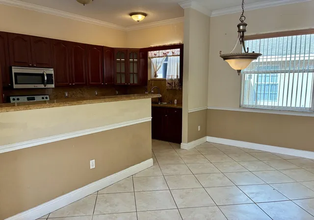 5th image of 2200 Nw 5Th St, Pompano Beach, FL 33069 | MLS# B26009166