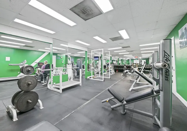 43rd image of 4664 Nw 22nd St, Coconut Creek, FL 33063 | MLS# B26009252