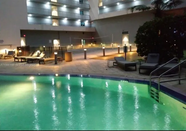 5th image of 888 Biscayne Blvd #1810, Miami, FL 33132 | MLS# A11990166