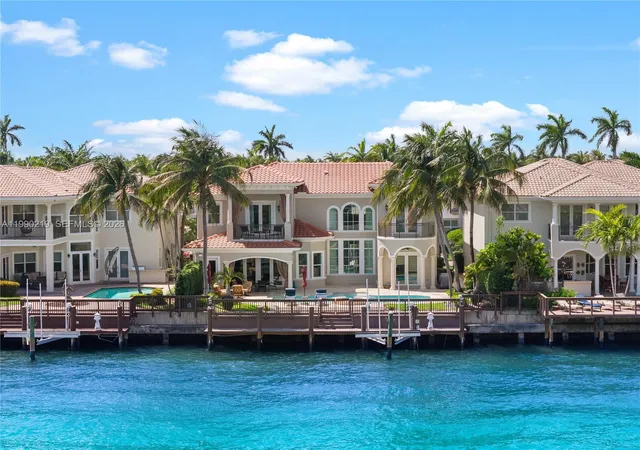 1st image of 1495 Windjammer Wy, Hollywood, FL 33019 | MLS# A11990219