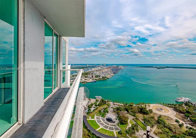 1st image of 244 Biscayne Blvd #UPH4907, Miami, FL 33132 | MLS# A11991060