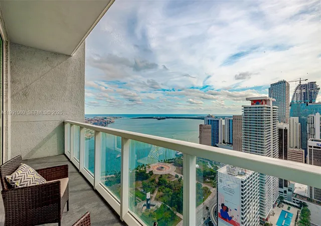5th image of 244 Biscayne Blvd #UPH4907, Miami, FL 33132 | MLS# A11991060