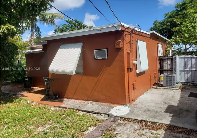 Homes for sale in North Miami, FL | 11970 Nw 10Th Ave, North Miami, FL 33168 | MLS# A11982781