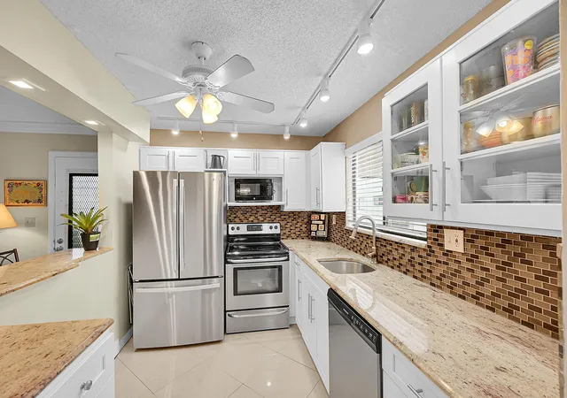 5th image of 15108 Ashland Dr, Delray Beach, FL 33484