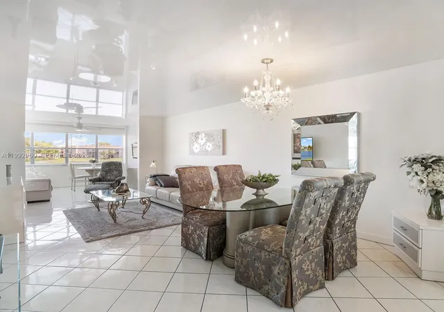 2nd image of 9580 Sunrise Lakes Blvd #205, Sunrise, FL 33322 | MLS# A11992960