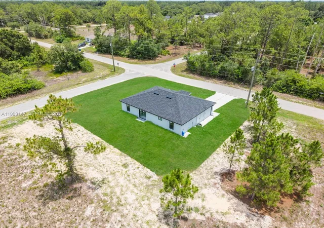 Homes for sale in Lehigh Acres, FL | 2507 E 15th St, Lehigh Acres, FL 33972 | MLS# A11993147