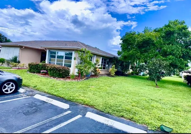 25th image of 1232 Club Dr W #D, Delray Beach, FL 33445 | MLS# B26009761