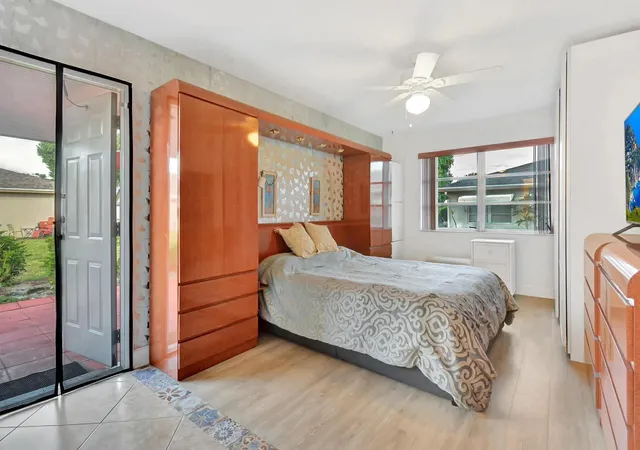 5th image of 1232 Club Dr W #D, Delray Beach, FL 33445 | MLS# B26009761