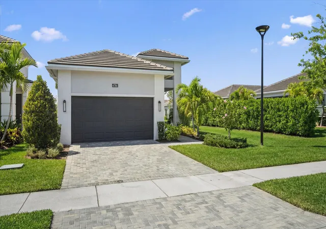 Photo 2 of Single family home for sale at 4786 Saint Armands Way, Westlake, FL 33470 | MLS# B26009906 | Listing updated on 2026-09-28