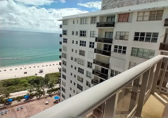 4th image of 6039 Collins Ave #1710, Miami Beach, FL 33140 | MLS# A11988609