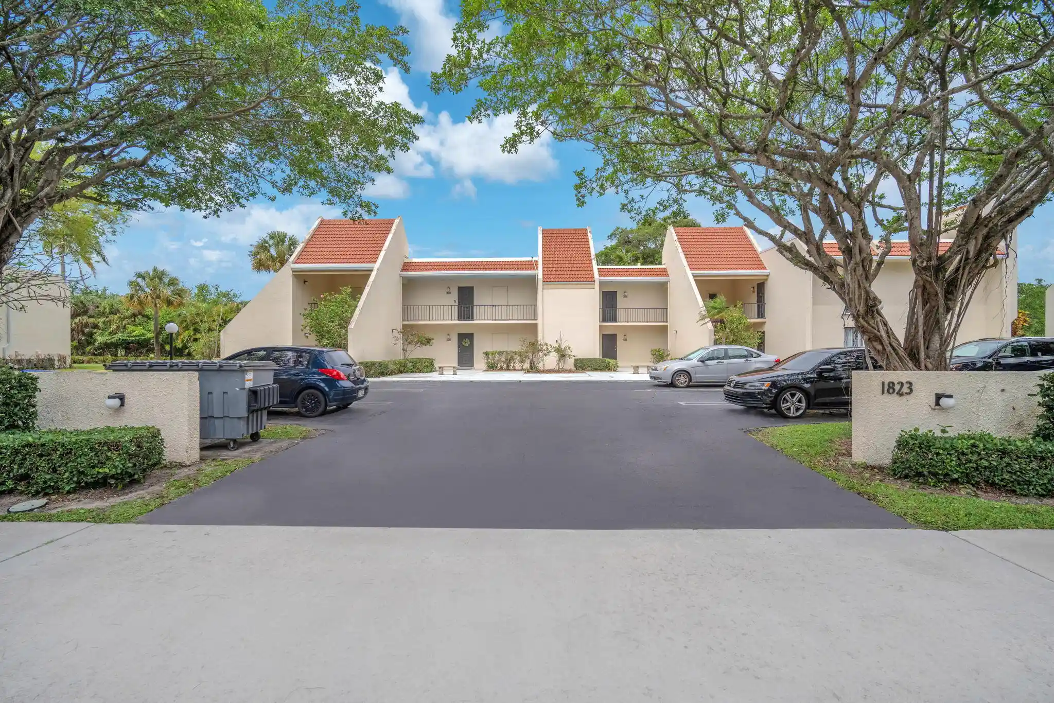 Photo 1 of Condo for sale at 1823 Presidential Way #E101, West Palm Beach, FL 33401 | MLS# B26009981 | Listing updated on 2026-10-27
