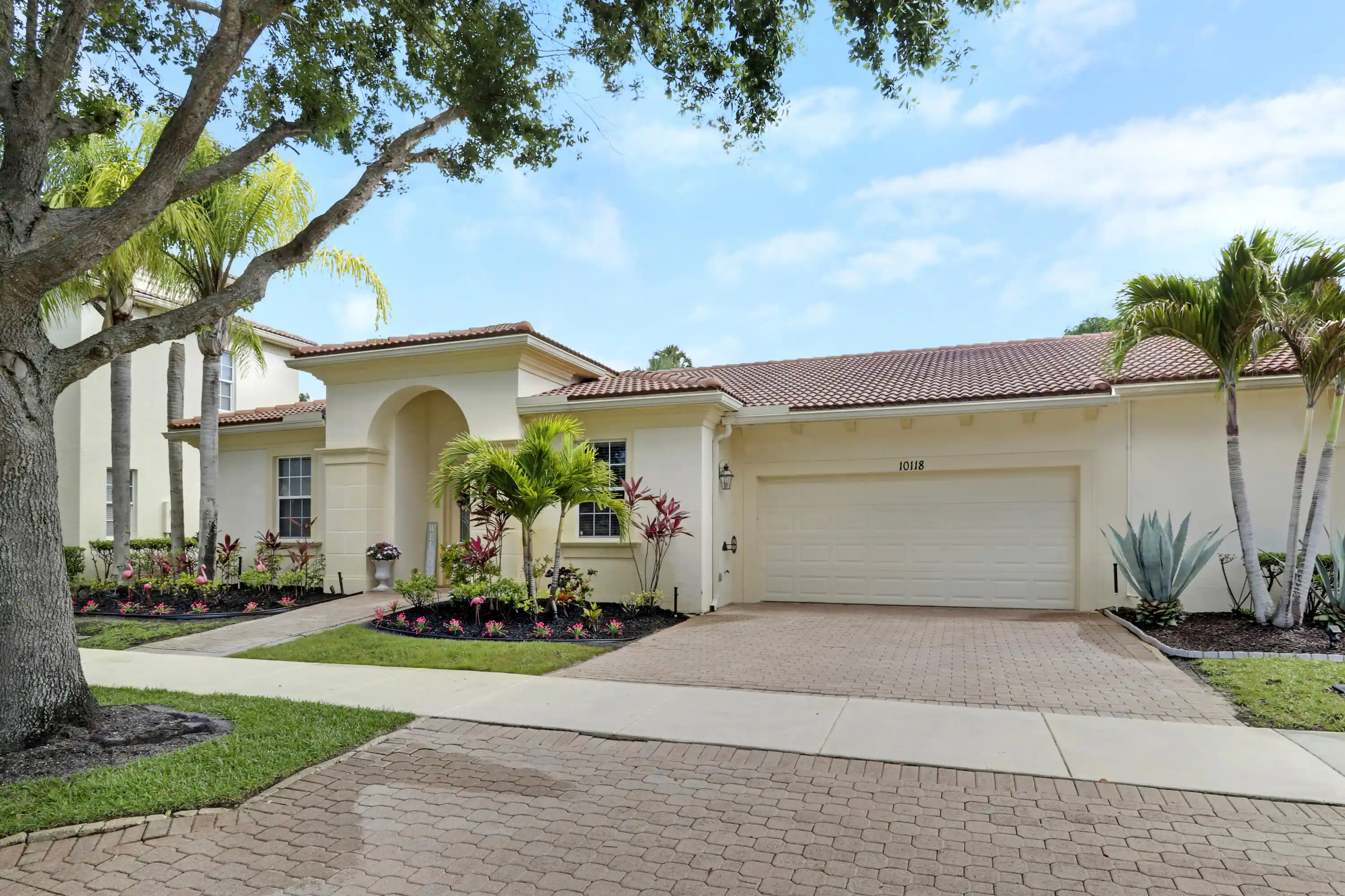 Photo 1 of Single family home for sale at 10118 Sw Canossa Way, Port Saint Lucie, FL 34986 | MLS# B26010140 | Listing updated on 2026-10-22