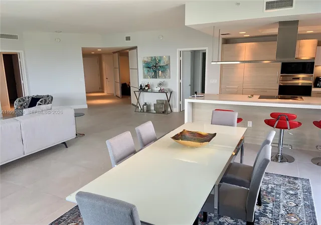 2nd image of 17301 Biscayne Blvd #1602, Aventura, FL 33160 | MLS# A11993824