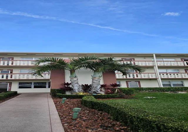 Homes for sale in Boca Raton, FL | 198 E Preston Wy #198, Boca Raton, FL 33434 | MLS# B26010209