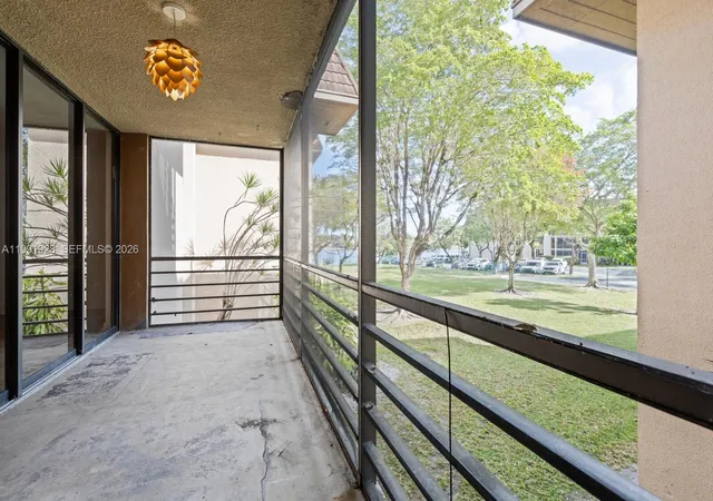 Homes for sale in Miami, FL | 665 Ne 195th St #222, Miami, FL 33179 | MLS# A11991928
