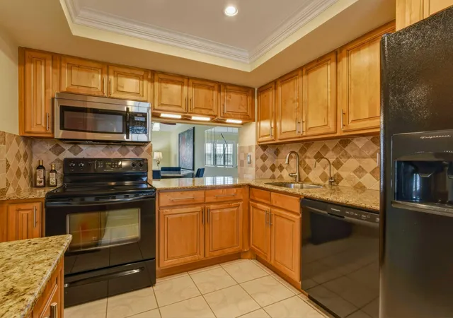 Photo 2 of Condo for sale at 9810 Marina Blvd #1136, Boca Raton, FL 33428 | MLS# B26010289 | Listing updated on 2026-10-07