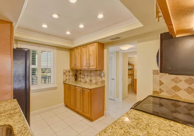 Photo 3 of Condo for sale at 9810 Marina Blvd #1136, Boca Raton, FL 33428 | MLS# B26010289 | Listing updated on 2026-10-07