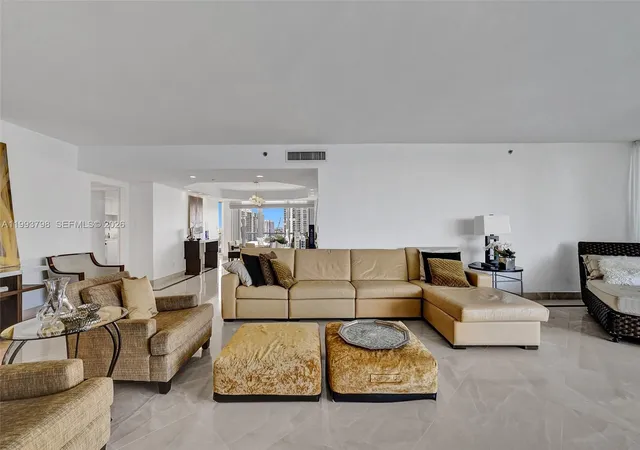 5th image of 7000 Island Blvd #1207, Aventura, FL 33160 | MLS# A11993798