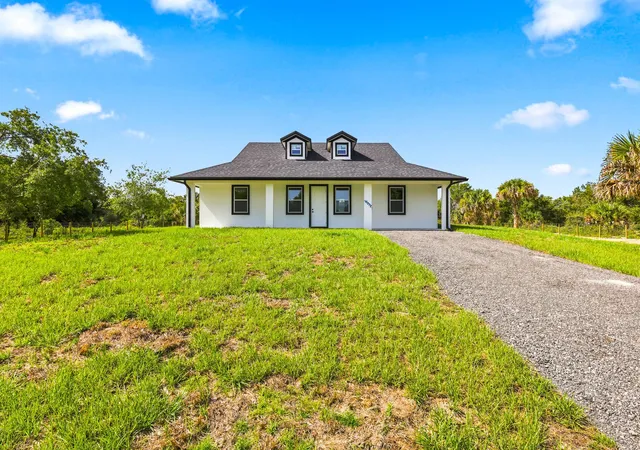 3rd image of 17923 Nw 288Th St, Okeechobee, FL 34972 | MLS# B26010368