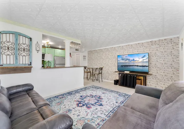Homes for sale in Deerfield Beach, FL | 269 S Ventnor S, Deerfield Beach, FL 33442