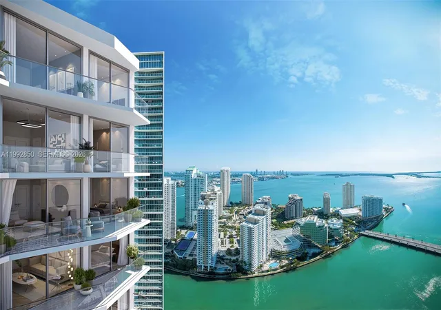 2nd image of 77 Se 5Th St #2914, Miami, FL 33131 | MLS# A11992850