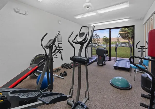 2nd image of 4570 Nw 18Th Ave, Deerfield Beach, FL 33064