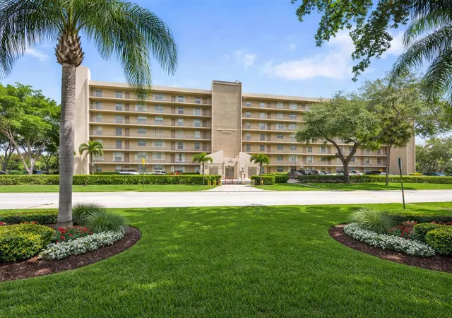 1st image of 4570 Nw 18th Ave #604, Deerfield Beach, FL 33064 | MLS# B26010463