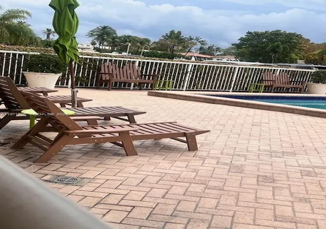 5th image of 2000 Ne 135Th St #601, North Miami, FL 33181 | MLS# A11971666
