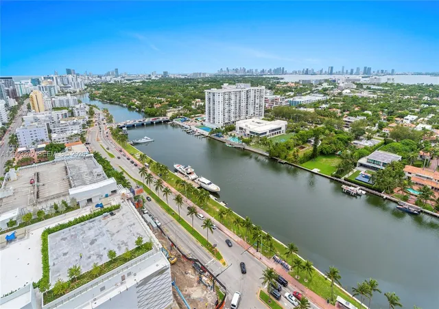 5th image of 4401 Collins Ave #2612, Miami Beach, FL 33140 | MLS# A11993200