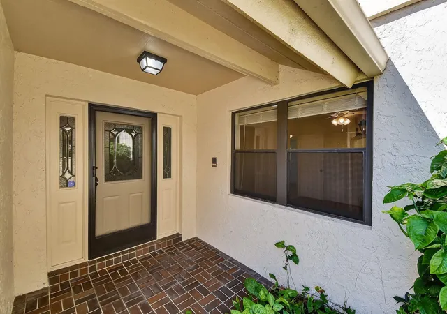 4th image of 17081 Waterbend Dr, Jupiter, FL 33477
