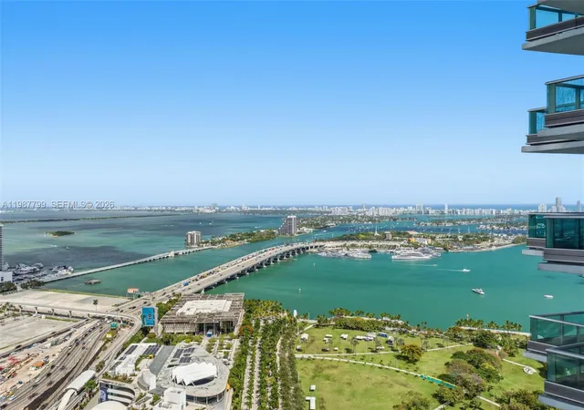 Homes for sale in Miami, FL | 900 Biscayne Blvd, Miami, FL 33132