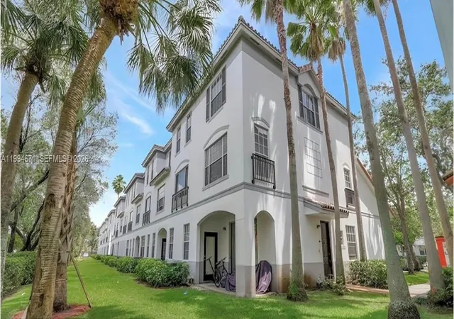 2nd image of 705 Sw 148th Ave #202, Sunrise, FL 33325 | MLS# A11994671