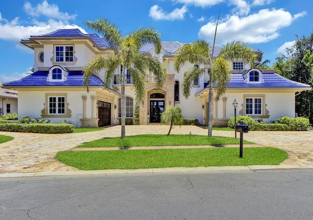 Homes for sale in Boca Raton, FL | 17730 Scarsdale Wy, Boca Raton, FL 33496 | MLS# B26010857